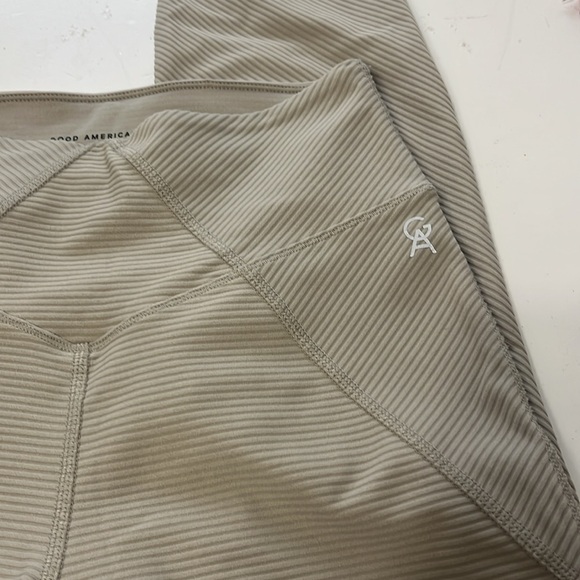 Good American Sz 1 Nude Ribbed Elastic Waist Pull On Skinny Leggings - Picture 2 of 7